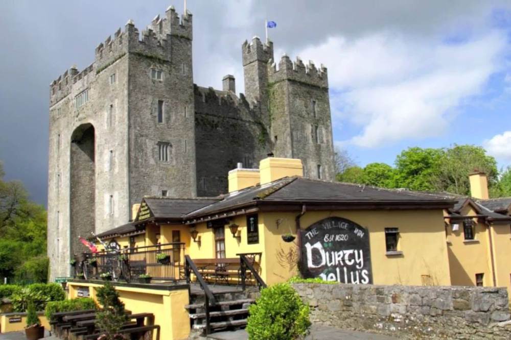 Bunratty Castle and Folk Park